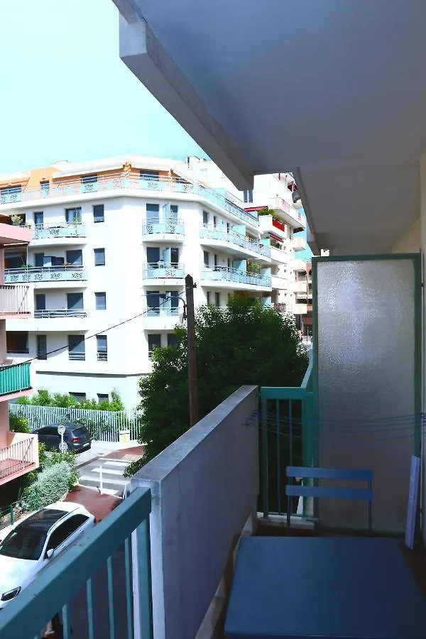 Apartment Grand Studio 4 Couchages Proche Mer Antibes France