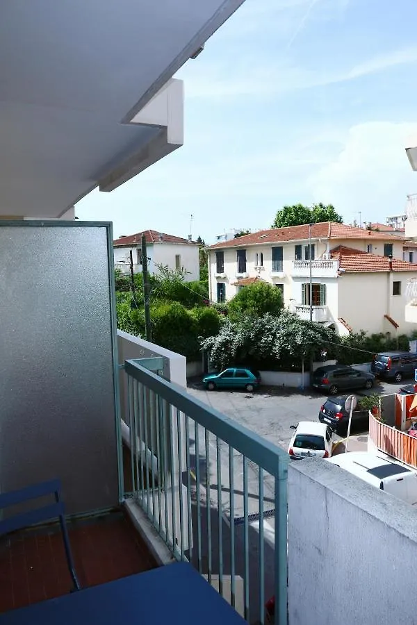 Grand Studio 4 Couchages Proche Mer Antibes